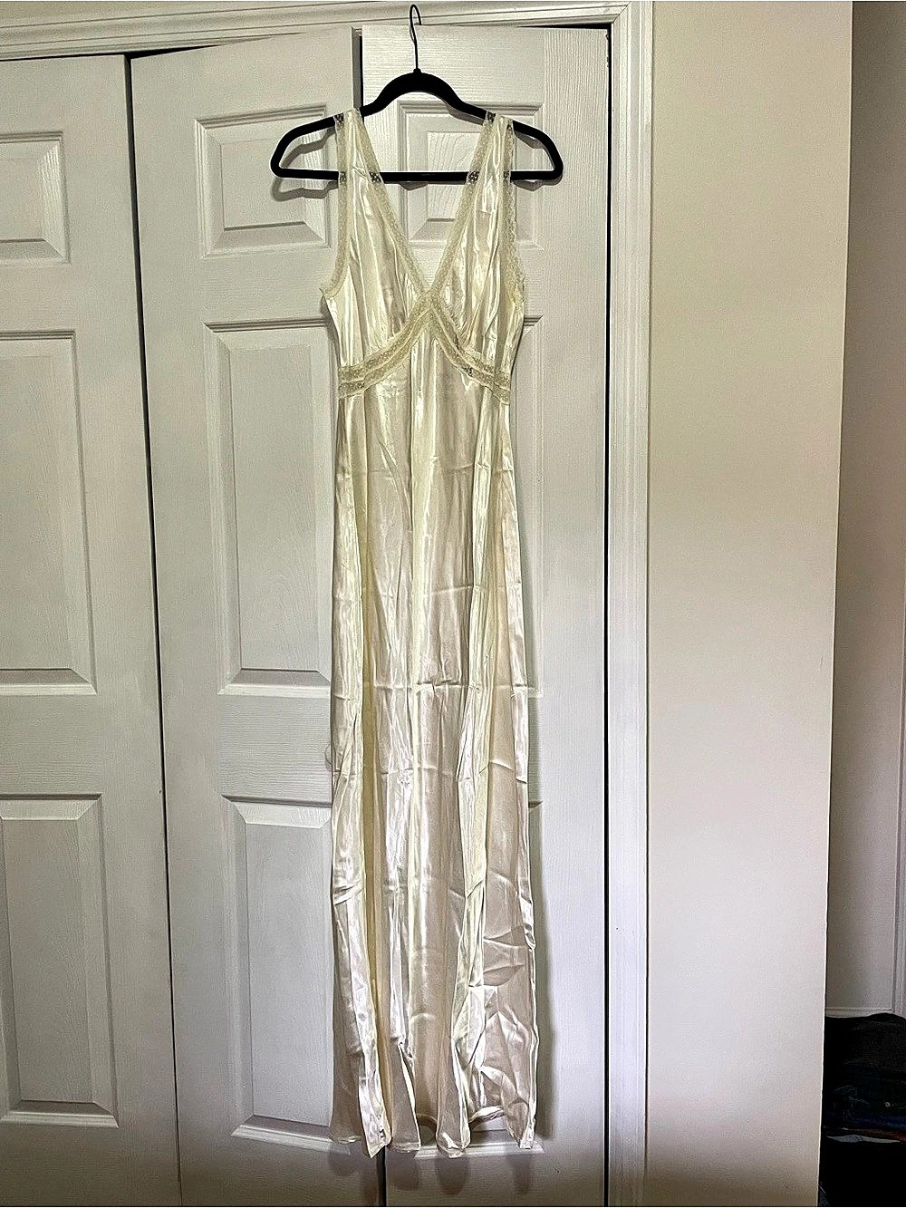 VRG GRL Lace Trim Maxi Dress in White Size AUS 12/US 8 NWT